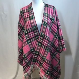 Juicy Couture Reversible Cozy Wrap in Pink and Black